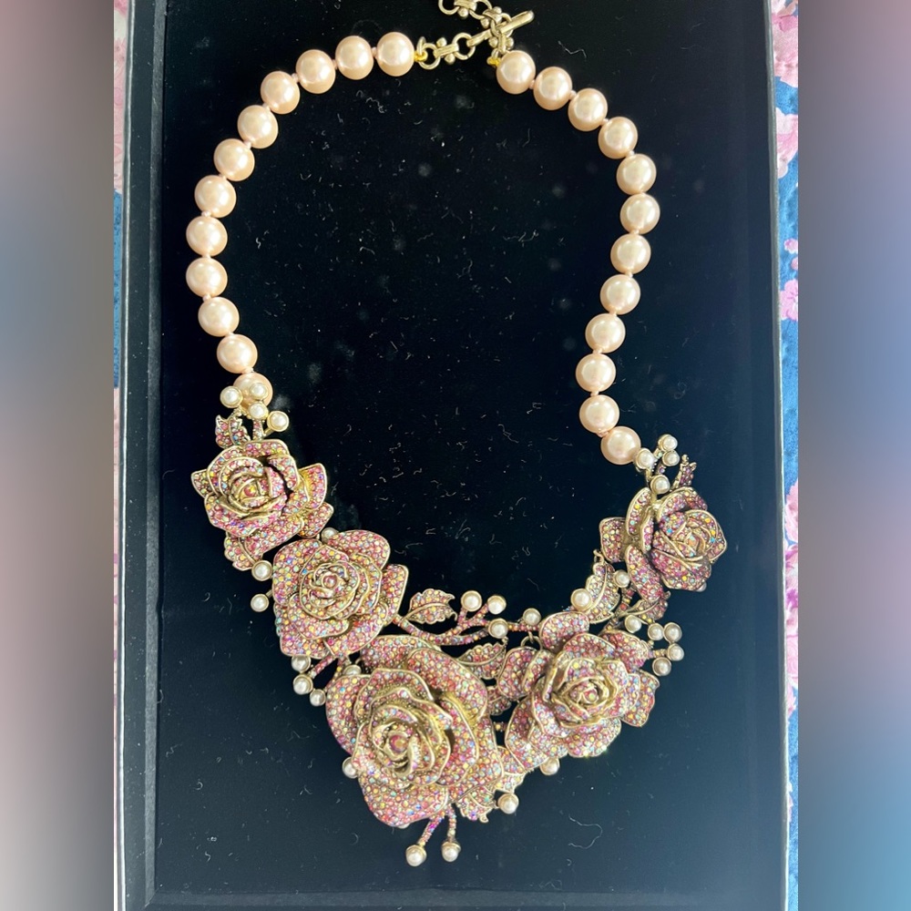 NEW Heidi Daus J’adore Pink Rose Necklace